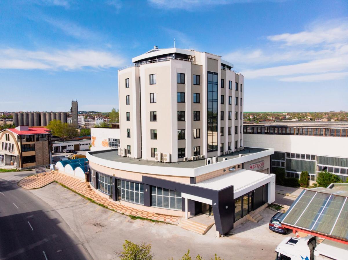 Hotel Verticalplus Хасково Екстериор снимка