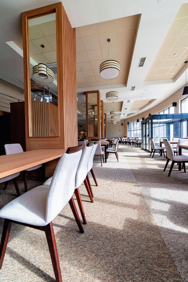 Hotel Verticalplus Хасково Екстериор снимка